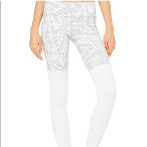 ALO Yoga White Leaf-Print High-Waist Leggings